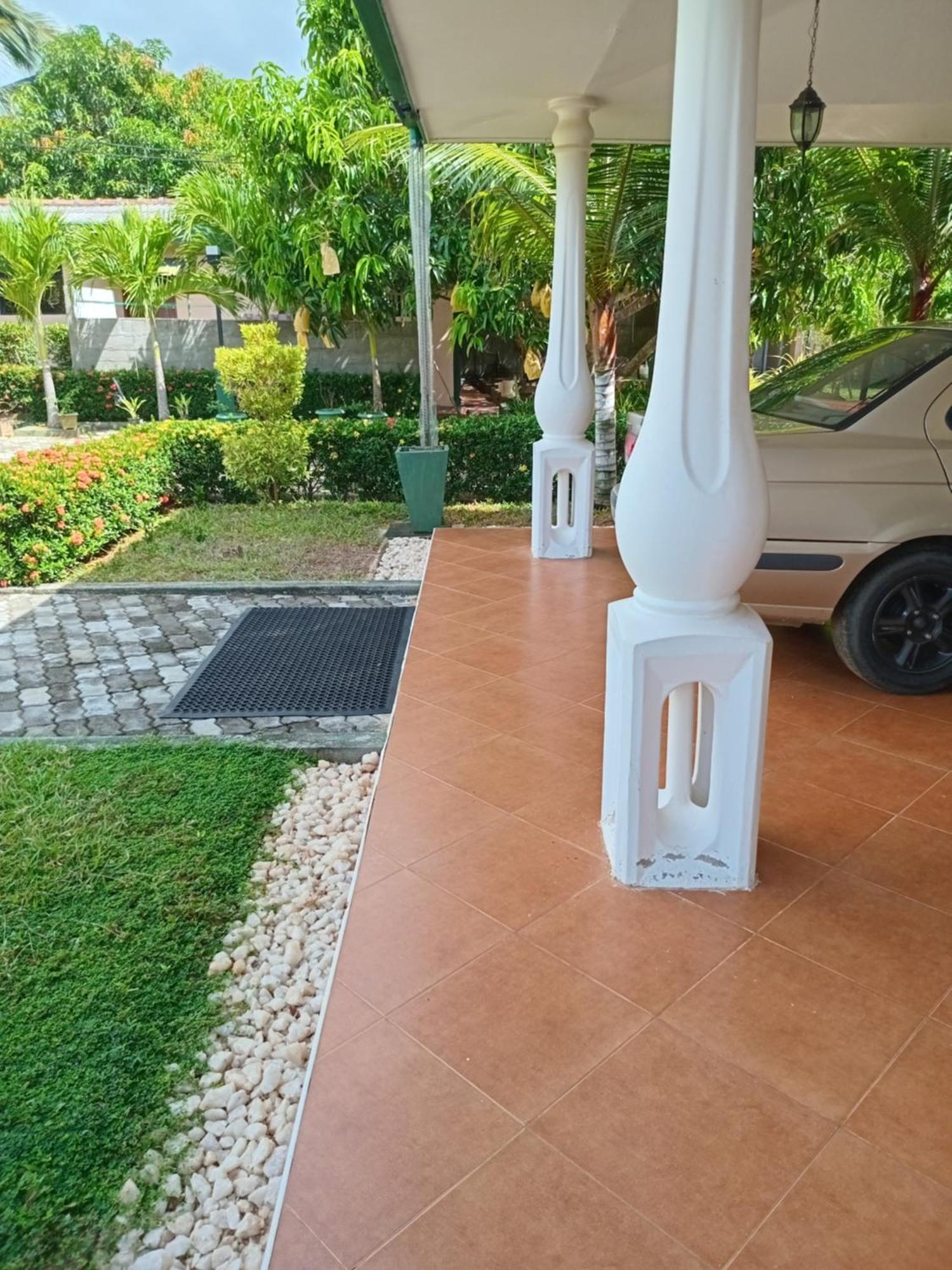 Sunshine Holiday Resort -Sella Kataragama Luaran gambar
