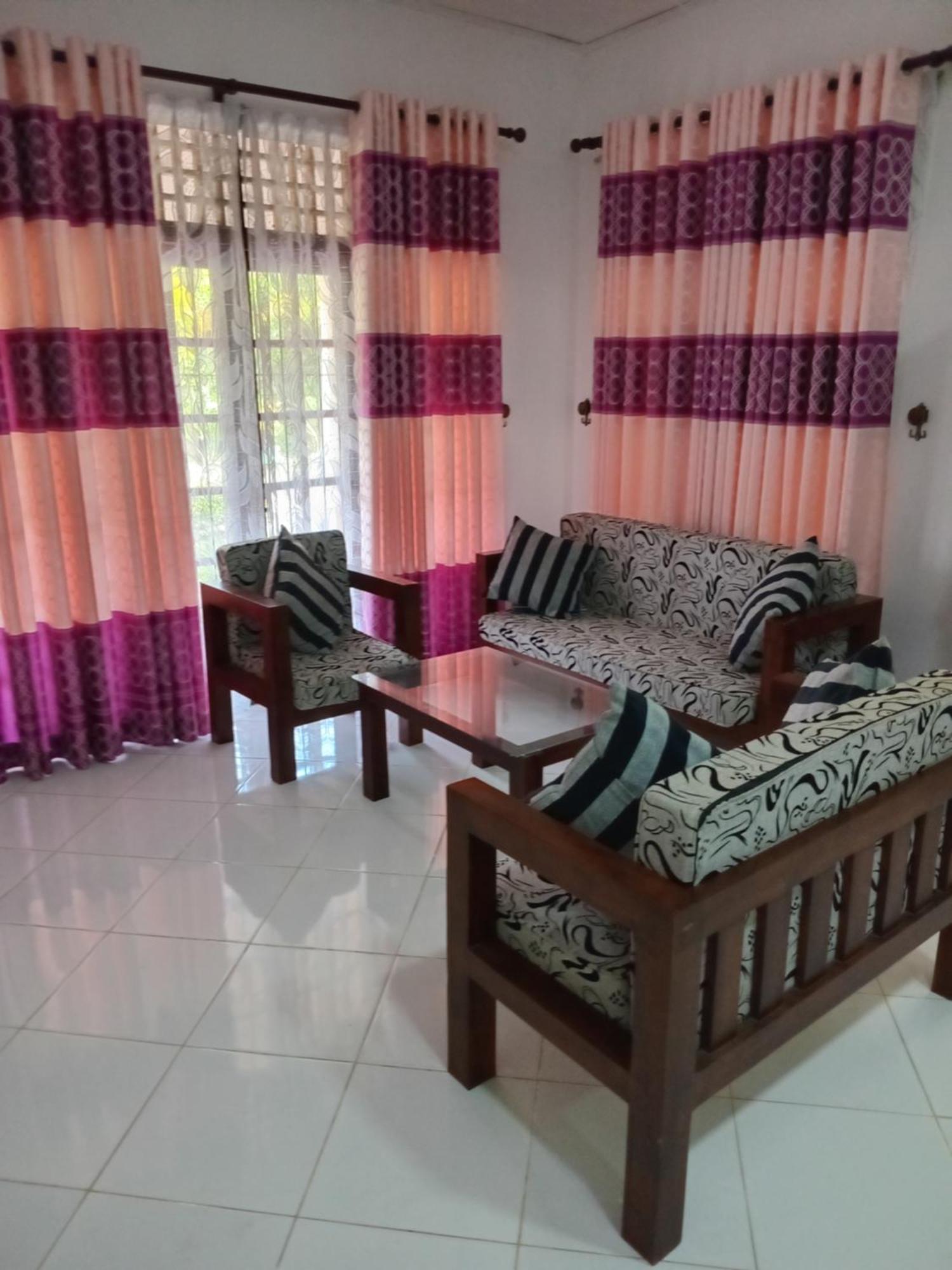 Sunshine Holiday Resort -Sella Kataragama Luaran gambar